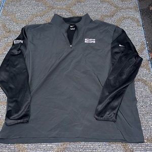 XXL nike sport jacket black and gray. Athletic coat.